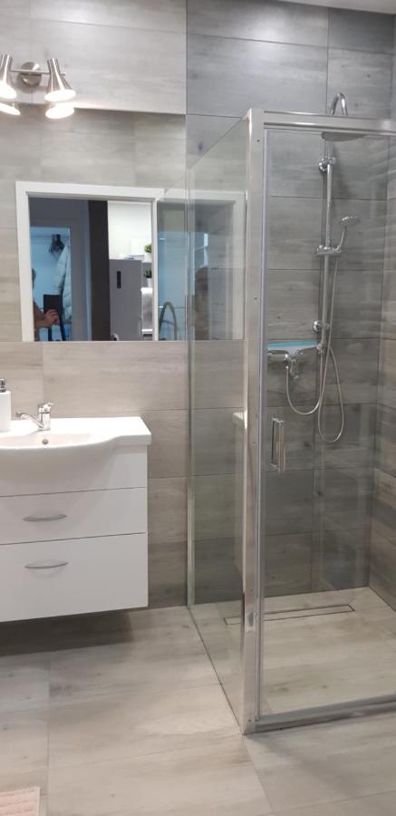 Apartament Za Swierkami Appartement Kołobrzeg Buitenkant foto